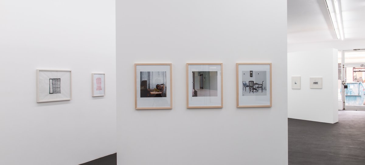 »Zimmer mit Aussicht | room with a view«. Installationsansicht | exhibition view Kehrer Galerie, 2016.